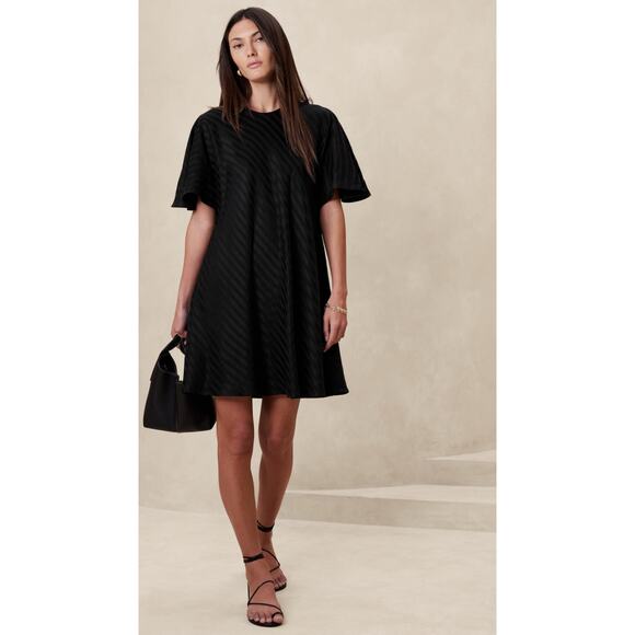 Banana Republic Black Mini Dress NWT size small - Picture 1 of 8